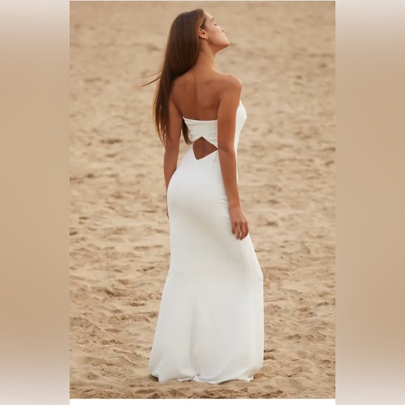 Lulus Mermaid Strapless Maxi Dress || Small || NWT - Picture 2 of 3